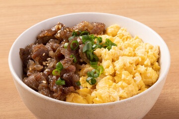 黒毛和牛　そぼろご飯　（粗切り）