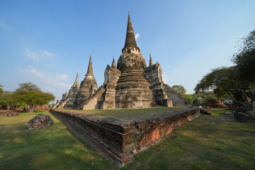 Obraz premium Wat Phra Si Sanphet One of the World Heritage Sites of Ayutthaya Province, Thailand, built in 1492, currently remaining in condition as seen in the picture, taken on 23-02-2024.