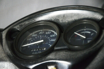 speedometer and gauge - obrazy, fototapety, plakaty
