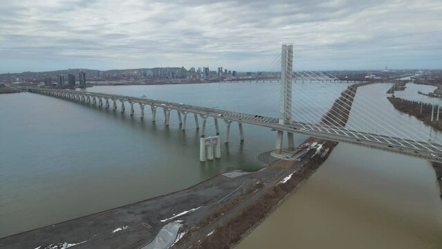 Montreal Champlain Bridge over St-Laurent river