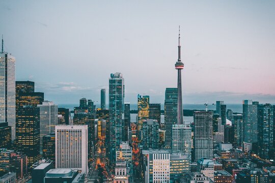 Toronto cityscape in twilight with CN Tower.