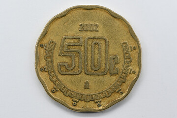 Moneda mexicana de 50 centavos de 2002. Fueron acuñadas desde 1992 - 2009.