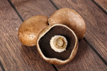 Raw brown champignon for cooking