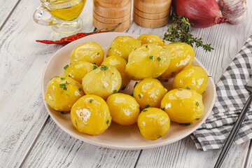 Hot boiled baby potato with oil