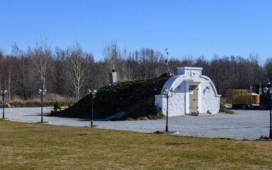 Igloo during Autumn season, covered with grass