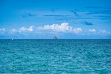 久米島の海上から見る風景