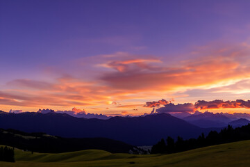 Fototapeta premium Sunset at mountain background