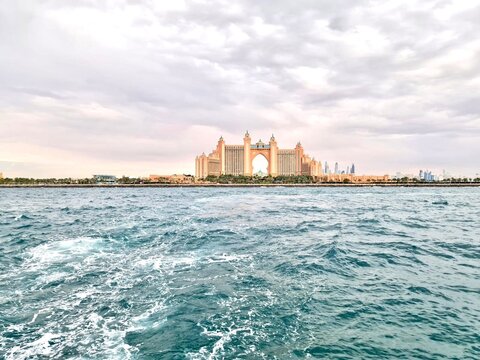 Atlantis, The Palm, Dubai - March 8th 2023 - Photo of Atlantis surrounding with river 