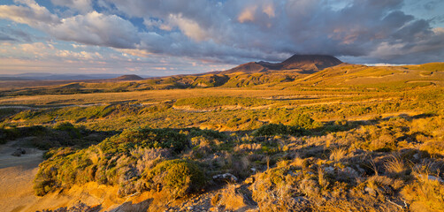 Mount Ngauruhoe, Tongariro Nationalpark, Manawatu-Manganui, Nordinsel, Neuseeland