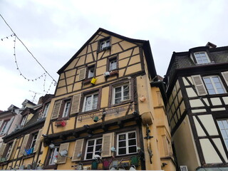 Obraz premium La jolie ville alsacienne de Colmar à Noël