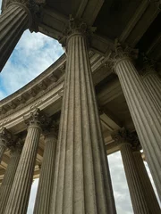 Fototapeten building, column, columns © Temple Trails