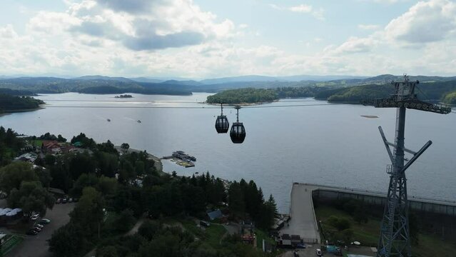 Beautiful Landscape Gondola Dam Lake Solina Mountains Bieszczady Aerial Poland