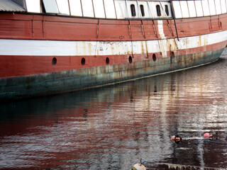 Boat along the frederiksholms canal - Copenhagen - Denmark - obrazy, fototapety, plakaty