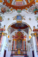 Obraz premium Innenansicht Spitalkirche Heilig Geist in Füssen (Bayern)