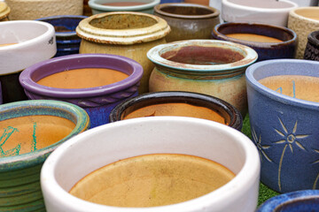 ceramic plant pots