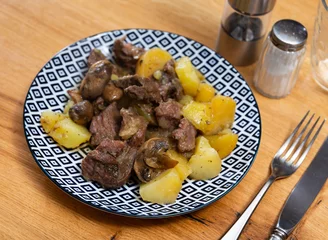 Foto op Plexiglas Stew beef and potato stew with wild mushrooms, tasty homemade dinner © JackF