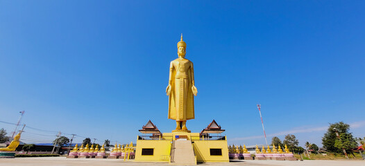 Standing buddha