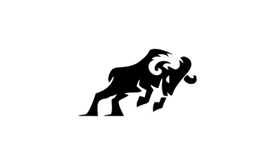 goat animal logo icon vector 