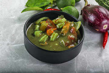 Thai green curry with prawn
