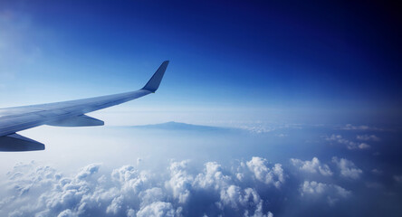 Fototapeta na wymiar 하늘, 컨셉, 제주도, 여행, 도착, 추억, 비행기, 날개