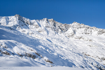 Fototapeta na wymiar Winter snow covered mountain, Saas-Fee, Switzerland