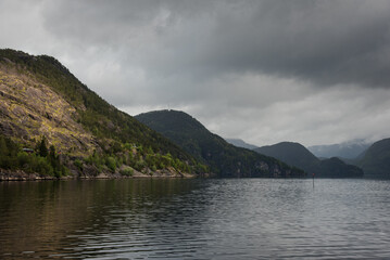 Fototapeta na wymiar fjord landscapes in Norway