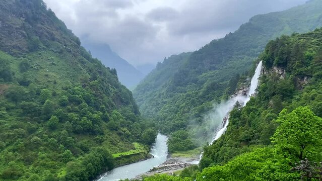 Jang falls also known as nuranang falls or bong bong falls some 100 metres high waterfall it falls into nuranang river and engulfed by mountains in tawang district Arunachal Pradesh state of India.