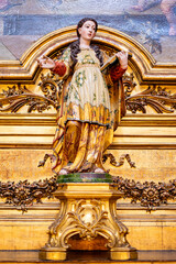 Obraz premium statue of sacred art in the interior of the Basilica of the martires, church of the santissimo sacramento, Lisbon-estremadura-portugal.