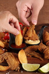 potatoes, chickem, fried