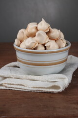 dessert coffe meringue
