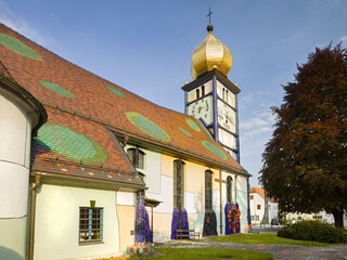 Barbarakirche, Hunderwasserkirche Bärnbach Steiermark, Österreich