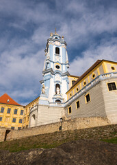 Fototapeta na wymiar famous blue and white church of Dürnstein, Wachau, unesco, world heritage, lower austria, austria
