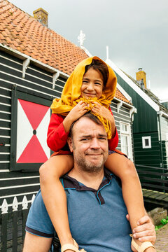 dad and daughter portrait 