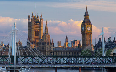 Westminster Palace, Hungerford Bridge, Big Ben, London, England, Großbritannien