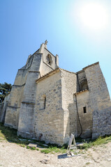 High church of St Gervasius and St Protasius in Bonnieux town, Provence region in France - obrazy, fototapety, plakaty