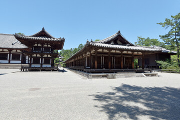 唐招提寺　鼓楼と礼堂　奈良市五条町