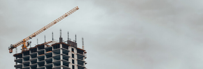 Unfinished huge skyscraper