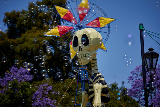 Festividad de quema de judas, museo dolores olmedo, xochimilco, ciudad de mexico.
