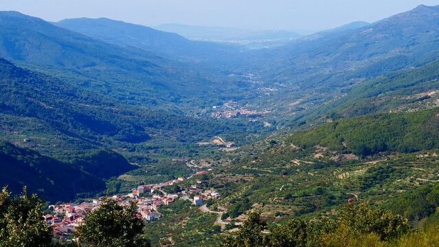view of the Jerte Valley Avila Plasencia cherry trees landscape ecological rural tourism