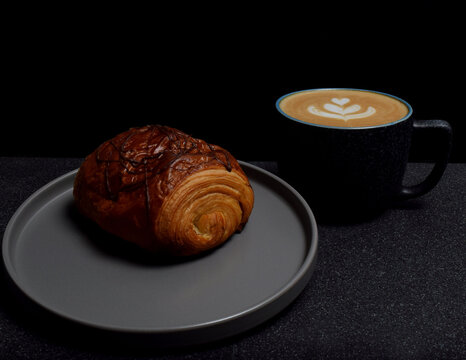 Cafe con Leche y Chocolatin 
