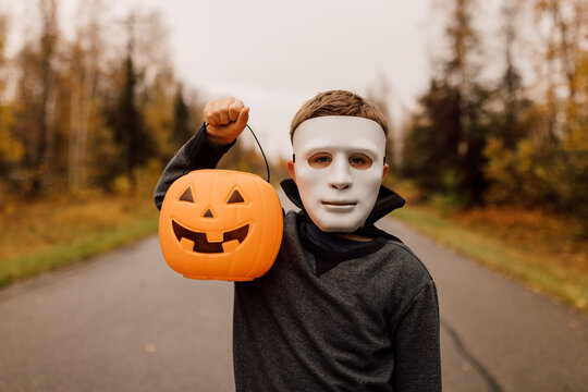 Kids Trick or Treating In Halloween Costumes