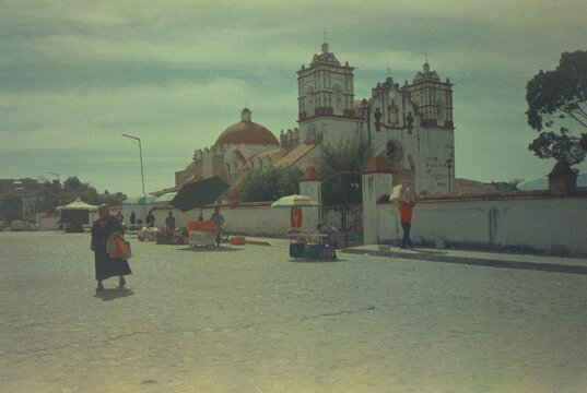 FILM teotilan del valle, Oaxaca, Mexico