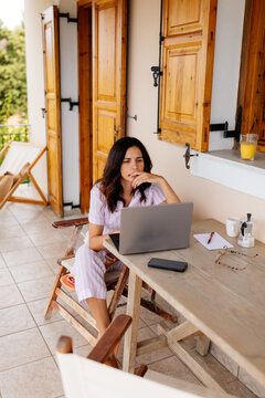Working Morning on Vacation