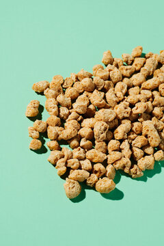 soya chunks on a pale green background