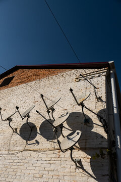 Antennas On The Wall