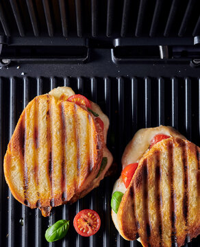 Grilled cheese sandwich