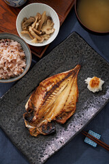 アジの開き定食