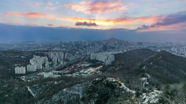 Time Lapse 4K Sunrise of Seoul City South Korea