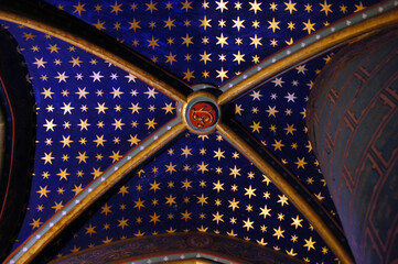 Plafond &eacute;toil&eacute;