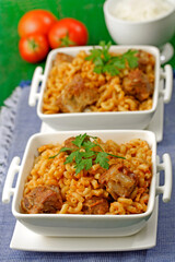 Noodles with spareribs.